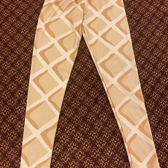 Other - Halloween Leggings ! Ice cream Cone Size M